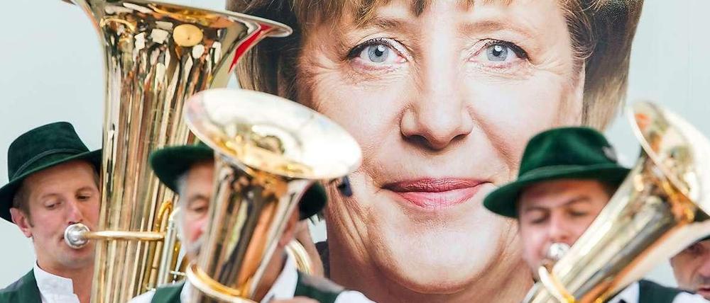 Mit Musik ins Kanzleramt oder doch mindestens in den Bundestag? Funktioniert nicht - wird aber trotzdem probiert. 