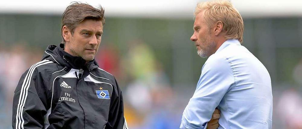 Suspendiert oder nicht? Sportchef Oliver Kreuzer (l.) und Trainer Thorsten Fink sind sich im Umgang mit den aussortierten Profis uneins.