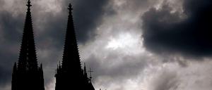 Im Schatten. Der Kölner Dom.