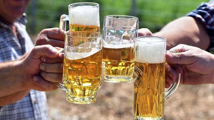 Das Auto sollte man nach dem Biergenuss tunlichst stehen lassen.
