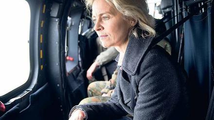Ursula von der Leyen kämpft derzeit an vielen Fronten ihres schwierigen Ministeriums.