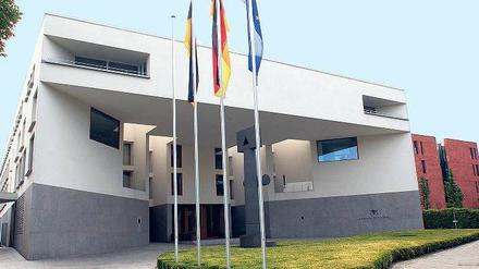 Offenes Haus: Der Vorplatz der Landesvertretung Baden-Württemberg kommt ohne Sicherheitszaun aus.