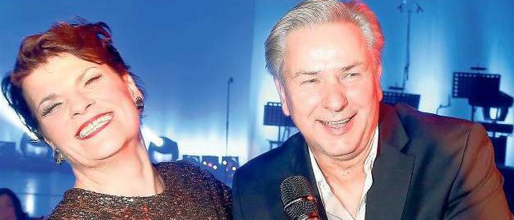 Gayle Tufts und Klaus Wowereit am Samstag im Tipi.