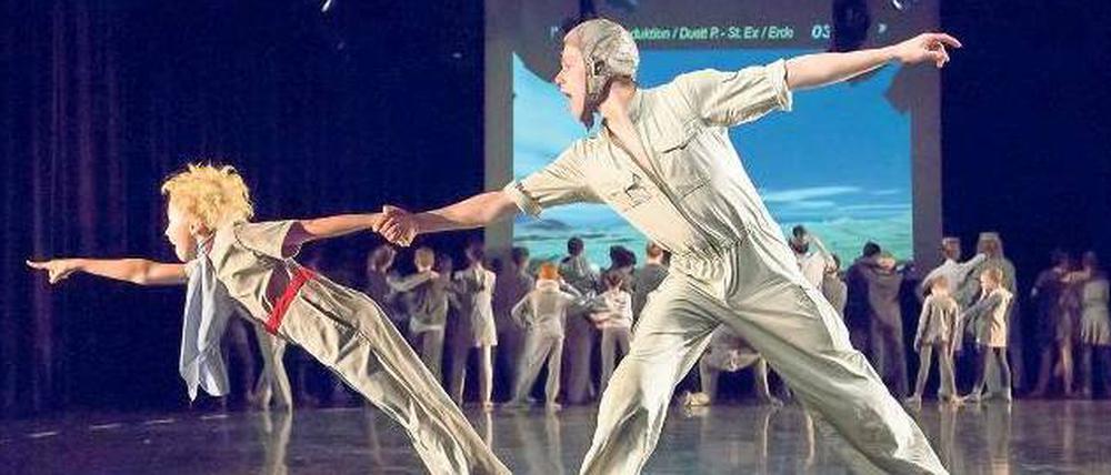 Planet des Tanzes. Schüler der Staatlichen Ballettschule zeigen ihr Können in einer Inszenierung des „Kleinen Prinzen“. 