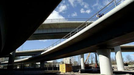 Ausbau der A 100 an der Grenzallee in Neukölln. Sollen die Berliner künftig zu solchen Projekten befragt werden?