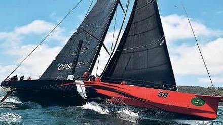 Rasend Richtung Hochsee. Die Comanche benötigte nur fünf Minuten, um den Hafen von Sydney zu verlassen. Schneller war in 70 Jahren Renngeschichte noch kein Boot. 