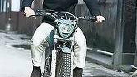 Der Alte ist der Neue. Daniel Craig wird weiter James Bond spielen. F.: p-a/g90/ZUMA Pres