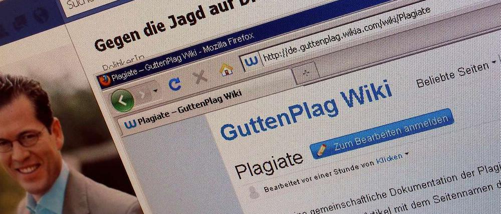 Der Doktortitel auf der Fanseite von Karl-Theodor zu Guttenberg wurde entfernt. Mehr als 200.000 Anhänger sprechen sich gegen eine „Jagd“ auf den Minister aus.