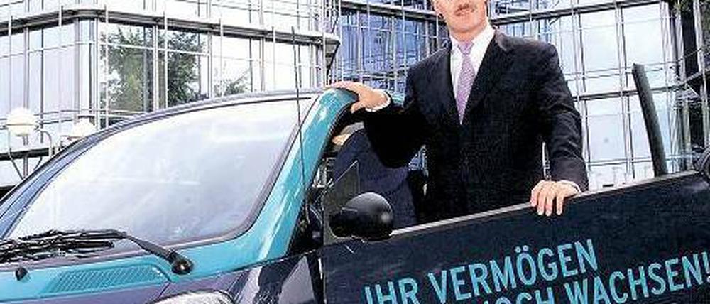 Geld stinkt nicht. Wohlhabend geworden mit AWD ist auf jeden Fall Carsten Maschmeyer, der Gründer und frühere Vorstandsvorsitzende des Finanzdienstleisters. Nach dem Verkauf von AWD sorgt sich Maschmeyer vor allem um sein öffentliches Image. Foto: ddp