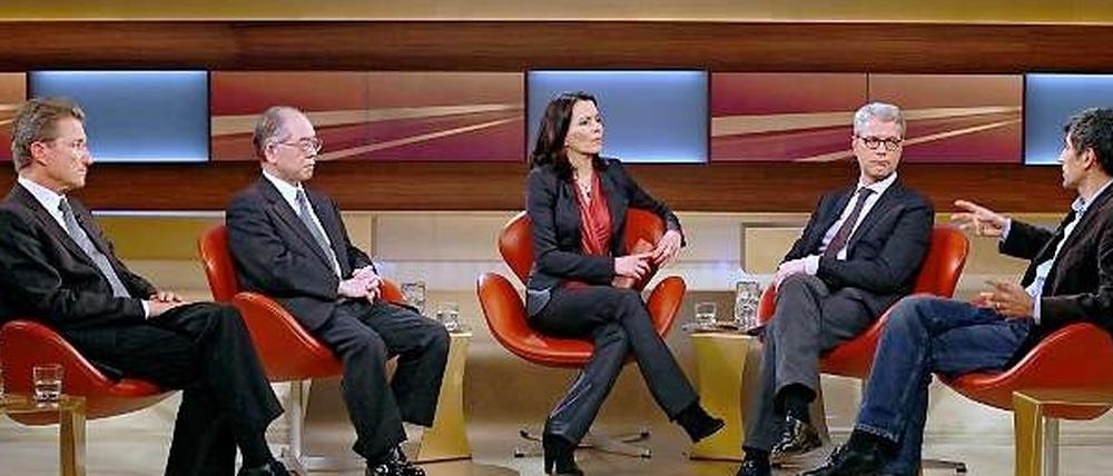 Im Gespräch: Wolfgang Huber (v.l.n.r.), Takahiro Shinyo, Anne Will, Norbert Röttgen, Ranga Yogeshwar.