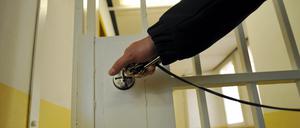 Für jeden Straftäter wird ein "individuelles Paket" an Maßnahmen geschnürt.