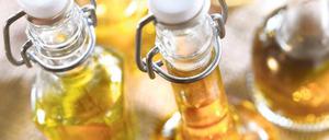 Bekömmlicher Genuss. Speiseöl gilt als eine Grundlage gesunder Ernährung – aber nicht jedes hat die gleiche Wirkung. Foto: p-a/dpa