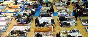 Notaufnahmelager für Hochwasseropfer aus Obrenovac, Serbien