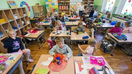 Die Konkurrenz wirbt kreativer als Brandenburg um Lehrer für kleine Klassen – aber mit weniger Erfolg. Für 70 Prozent der brandenburgischen Stellen sind Bewerber bereits eingestellt. Berlin kann davon nur träumen.
