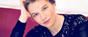 Begehrt. Schauspielerin Antonia Bill, 26, steht regelmäßig im Berliner Ensemble auf der Bühne. Und ist jetzt auch mit einem Solo im Renaissance-Theater zu sehen.