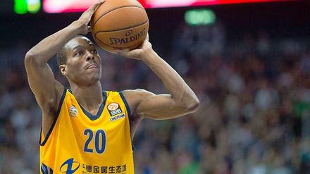 Alex Renfroe kam auf sieben Punkte, sieben Rebounds und vier Assists.