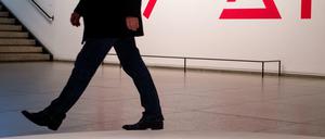 Wohin geht's? Die sanierungsbedingte Schließung der Neuen Nationalgalerie ist keine schlechte Nachricht. Sie zeigt: Da ist was in Bewegung.