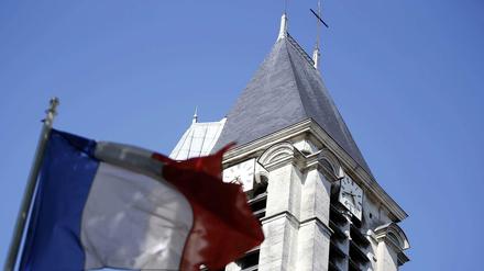 Die Kirche Saint-Cyr und Saint-Julitte in Villejuif, einem Vorort von Paris, soll Ziel des Anschlags gewesen sein. 