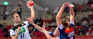 Kein Durchkommen. Das deutsche Team um Alicia Stolle unterliegt Norwegen.