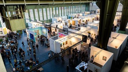 Die Messe art Berlin 2019 in den Hangars am Flughafen Tempelhof.