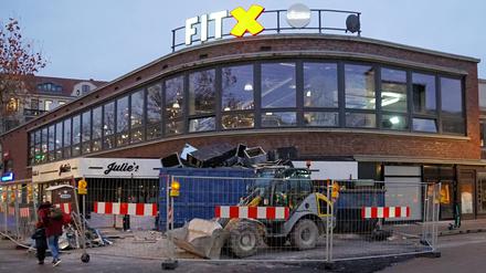 Aktuelle Ansicht des früheren Kabaretts der Komiker im Woga-Komplex von Erich Mendelsohn am Lehniner Platz in Berlin-Wilmersdorf.