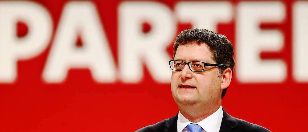 Thorsten Schäfer-Gümbel ist seit dem 15. November 2013 stellvertretender Bundesvorsitzender der SPD. Außerdem steht der 45-Jährige an der Spitze der hessischen Sozialdemokraten.