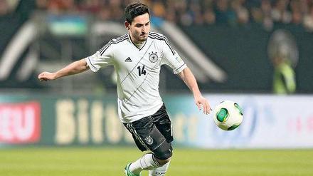 Verdammt lang her. Zuletzt spielte Ilkay Gündogan am 14. August 2013 für Deutschland. 