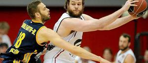 Jonas Wohlfarth-Bottermann (links).