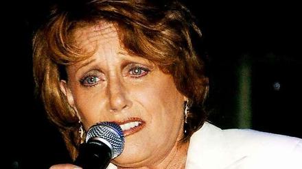 Lesley Gore 2005 bei einem Konzert in New York.