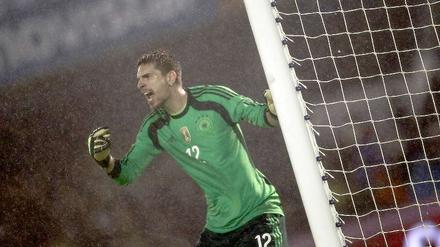 Was kam, hielt er: Ron-Robert Zieler musste nur gegen Nolito und Pedro parieren.