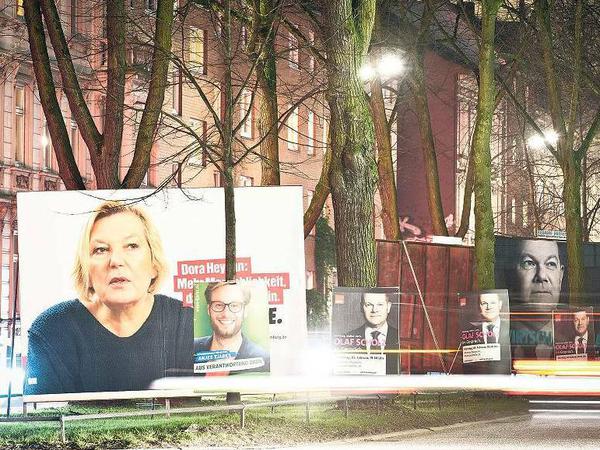 Olaf Scholz von der SPD wird weiterhin in Hamburg als Erster Bürgermeister regieren.