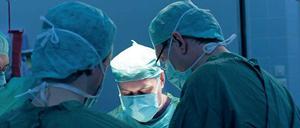 Alles unter Kontrolle? Qualitätssicherung betrifft bis jetzt allein die eingriffsbezogene Maximalmedizin und nicht die chronischen Erkrankungen und die Koordination der Behandlung.