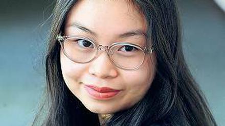 Die 22-jährige Trang Tran Thu erlebte in der Ausländerbehörde lange Wartezeiten - und Solidarität unter den "Kunden".