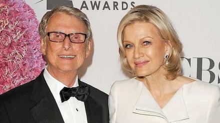 Starb mit 83 Jahren. Regisseur Mike Nichols ("Die Reifeprüfung"), hier mit seiner Frau Diane Sawyer 2012.