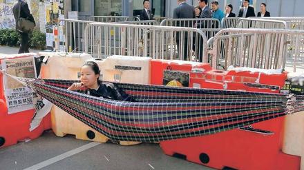Viele Demonstranten in Hongkong haben es sich inzwischen auf den Straßen gemütlich gemacht.