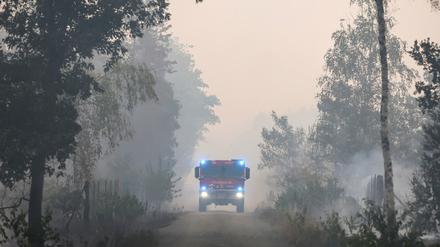 Der Brand in Elbe-Elster weiter sich aus.