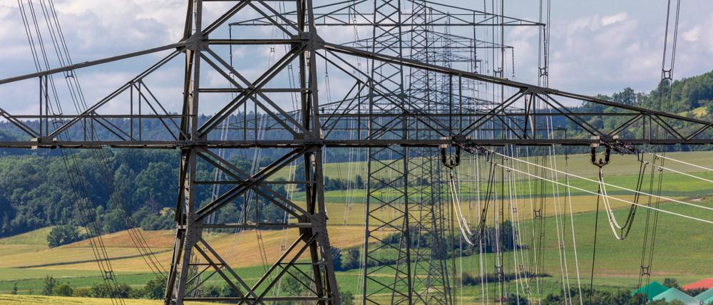 Die Opposition rügt, dass Markus Söder den Ausbau regenerativer Energien verschlafen habe.