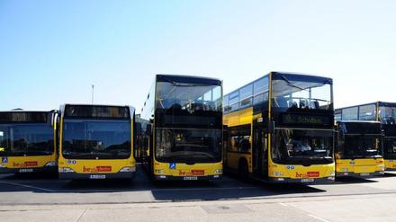 In Reih' und Glied. Der BVG-Fuhrpark.