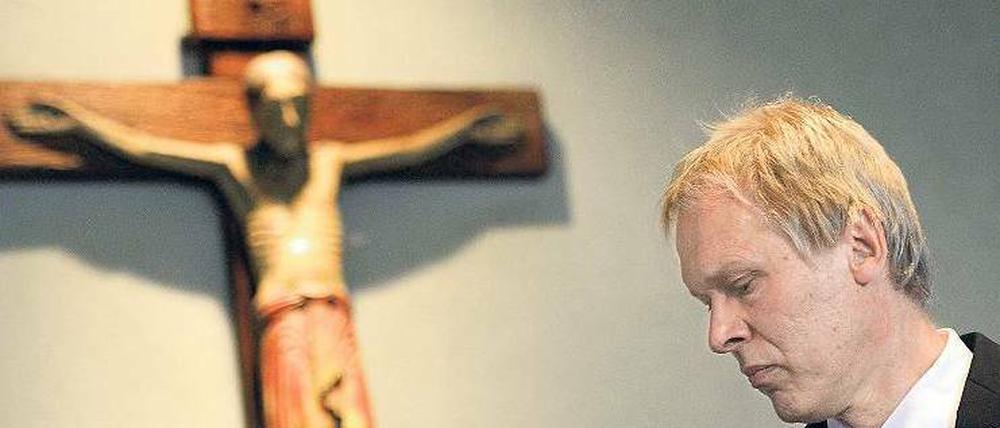 Direktor Ulrich Wessel aus Haltern hat 16 Schüler und zwei Lehrerinnen verloren.