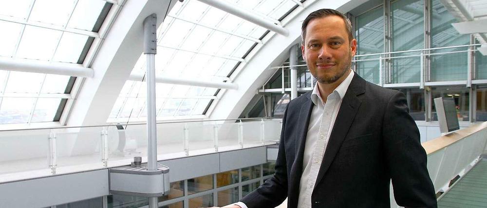 Im Interview spricht der Vorstandsvorsitzende der Technologiestiftung Berlin, Nicolas Zimmer, über Big Data, Industrie 4.0 und die Chancen der Digitalisierung.