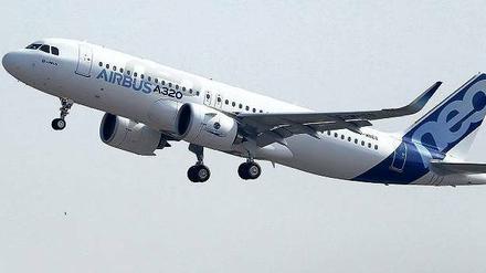 Gefragt. Mit dem A320 macht Airbus ordentlich Kasse, der Flugzeugbauer will von dem Modell die Fertigung ab 2017 auf 50 von bislang 42 Stück pro Monat aufstocken. 