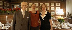 Ihr Restaurant bleibt. Bernhard, Franziska und Edelgard Heising (v.l.n.r.)