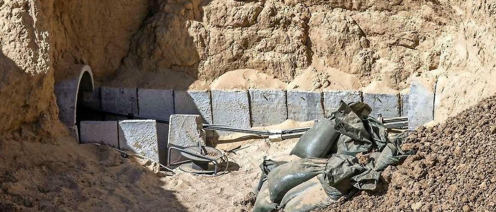 Versorgung unter der Erde: Der Gazastreifen ist von Gütern abgeschnitten, sie kommen aus Tunnelröhren. Durch Tunnel kommen aber auch Abschussrampen, Waffen – und Kämpfer. Sie erreichen so Israel.