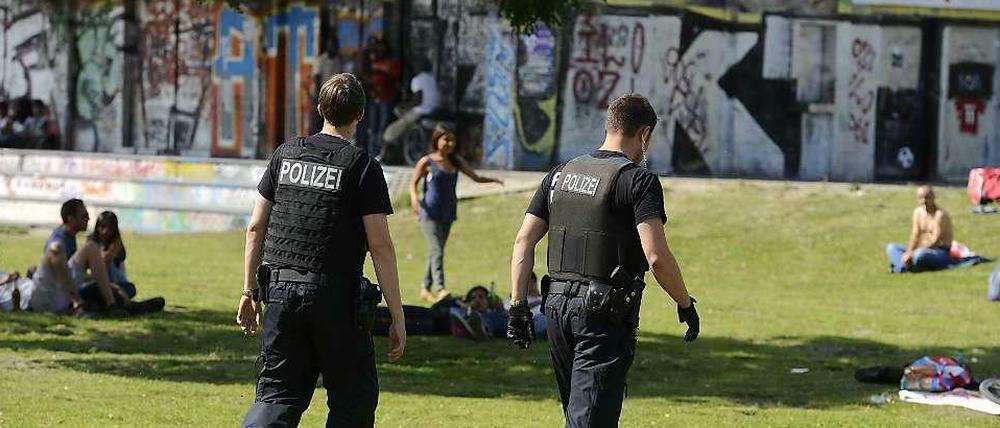Trotz Polizei: Seit Jahren ändert sich kaum etwas an der Drogenproblematik im Görlitzer Park.