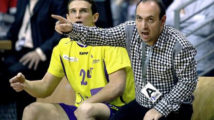 Bob Hanning, 42, ist Geschäftsführer der Füchse Berlin und Vizepräsident der Handball-Bundesliga. Zuvor war er der Assistent von Bundestrainer Heiner Brand beim Nationalteam.