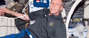 140410_1_0007_11_060706_thomas_reiter_ddp_75x50.jpg