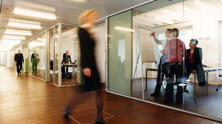 03boston_consulting_promo.jpg