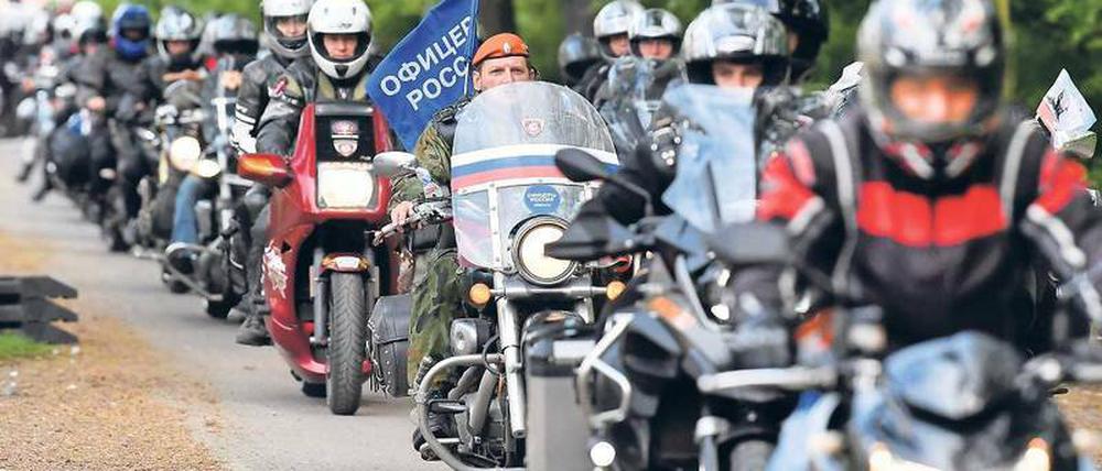 Die "Nachtwölfe" starteten am 27. April mit ihren Motorrädern in Moskau, um zum Gedenktag am 9. Mai in Berlin zu sein.