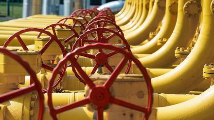 Ventile und Rohre an einer Gas-Kompressor-Station an der ukrainisch-slowakischen Grenze. Die Slowakei ist in der Lage, Gas aus Russland wieder in die Ukraine zurückzuleiten. 