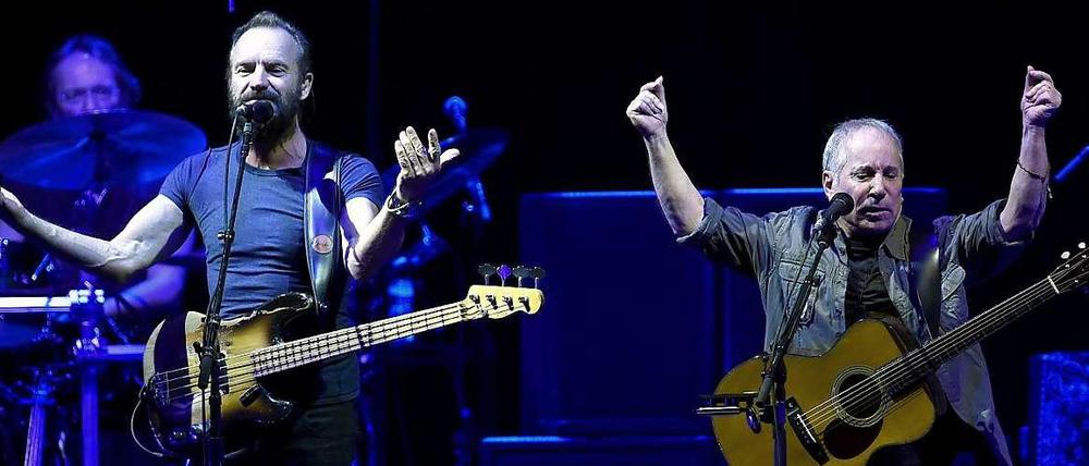 Sting und Paul Simon bei ihrem Berliner Auftritt.